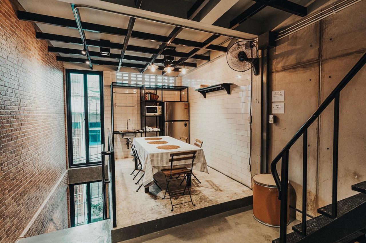 בנגקוק Meemaw'S House Hostel מראה חיצוני תמונה