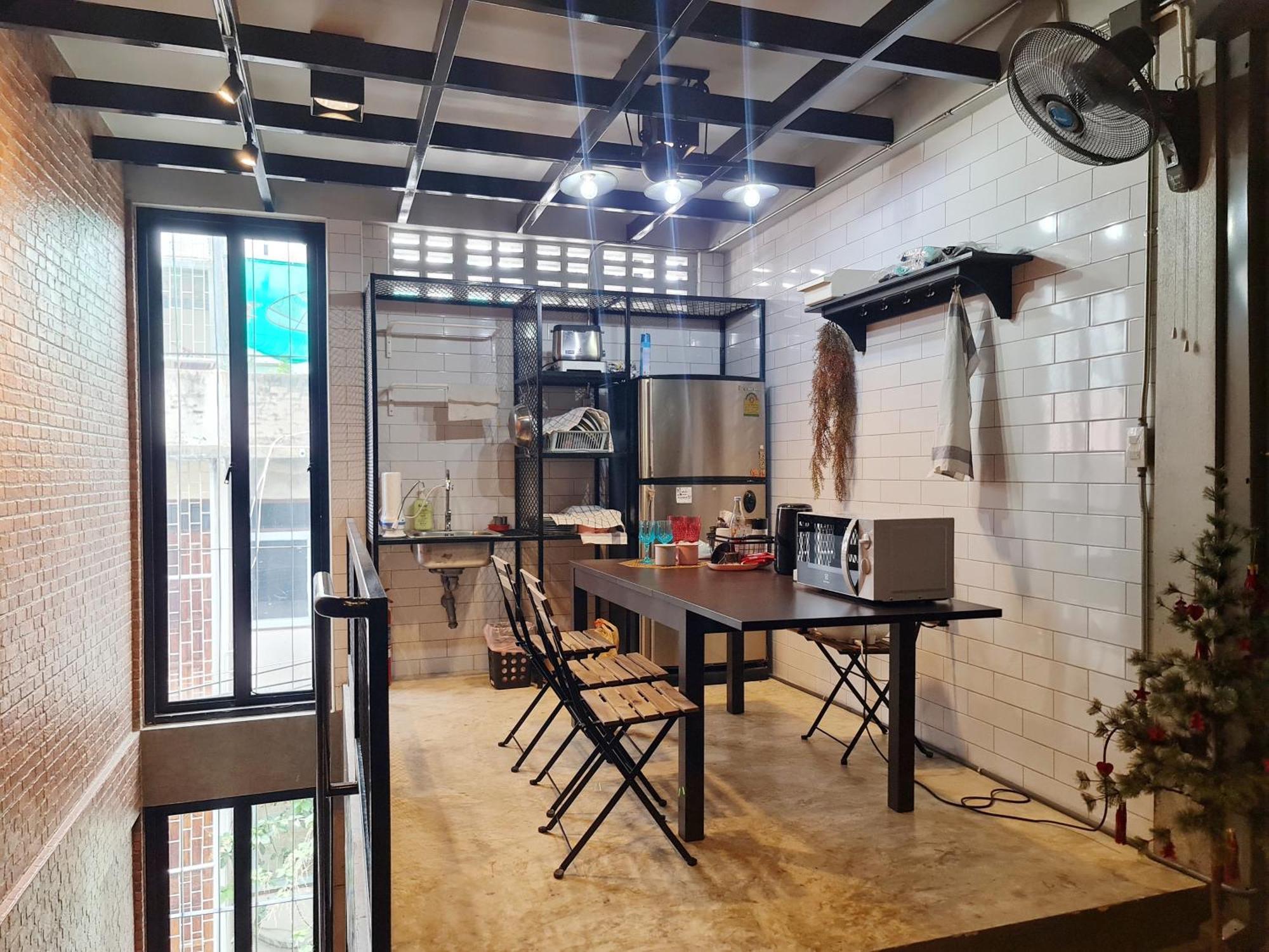 בנגקוק Meemaw'S House Hostel חדר תמונה